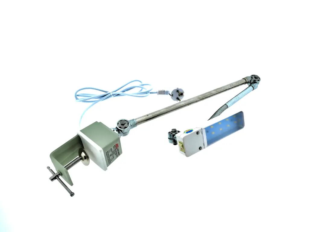 Candeeiro Bancada 10 leds Haimu flexivel