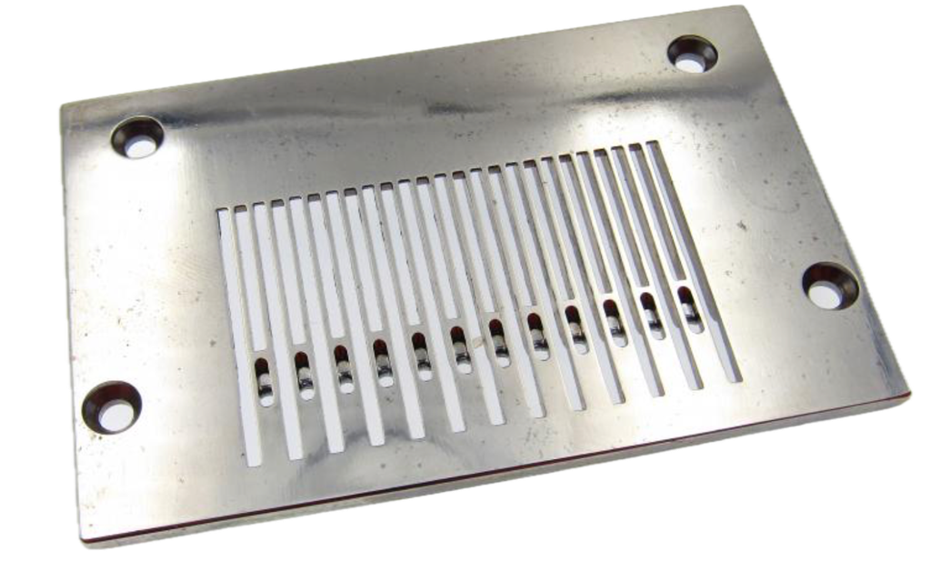 Chapa de agulha  /  espelho Siruba 12 Agulhas 4,8mm (3 / 16)