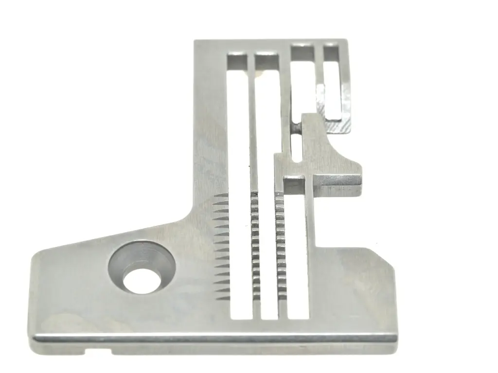 Chapa de agulha  /  espelho de agulha corte e cose de uma ag. Yamato AZ8450