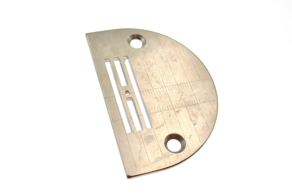 Chapa de agulha  /  espelho de agulha ponto preso 3 filas DDL-9000 com furo de 1.7mm - EPJ8-1L1R-3RNP(MM-CPT) EverPeak