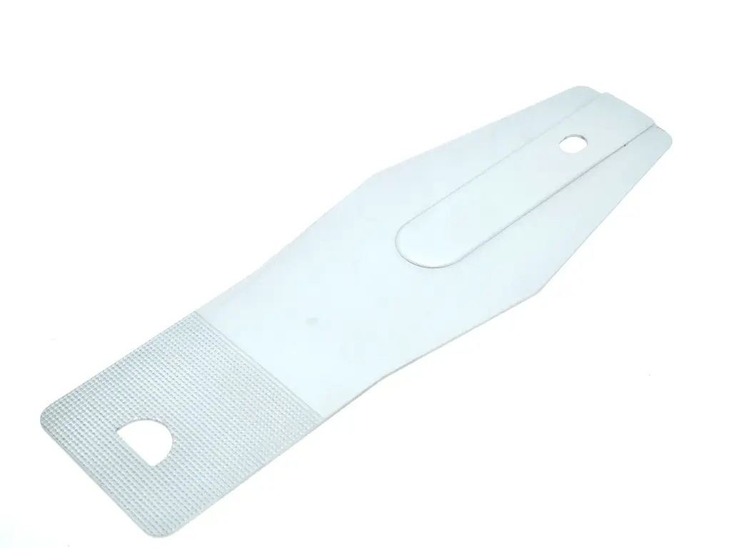 Chapa de arrasto de mosquear meia lua Juki LK1900 (Esq.)