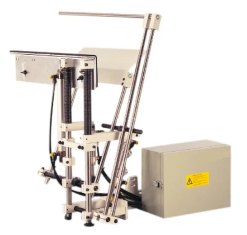 Descarregador com empilhador STK-300