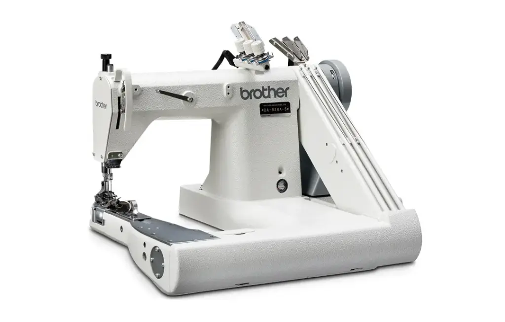 Maquina de costura inglesa Brother DA927A-2-248, com motor servo
