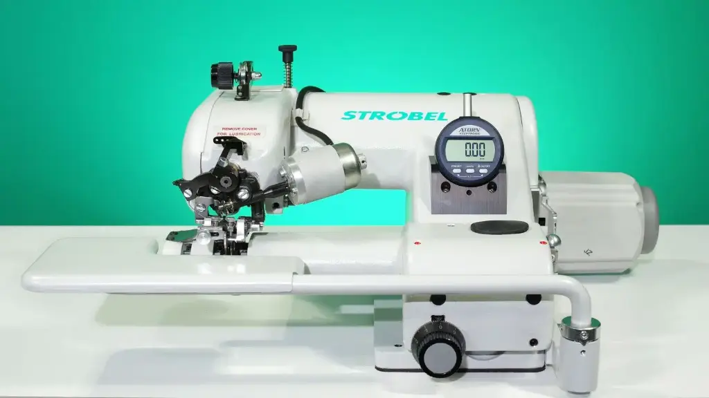Maquina de bainhas invisiveis Strobel Class VEB200-2