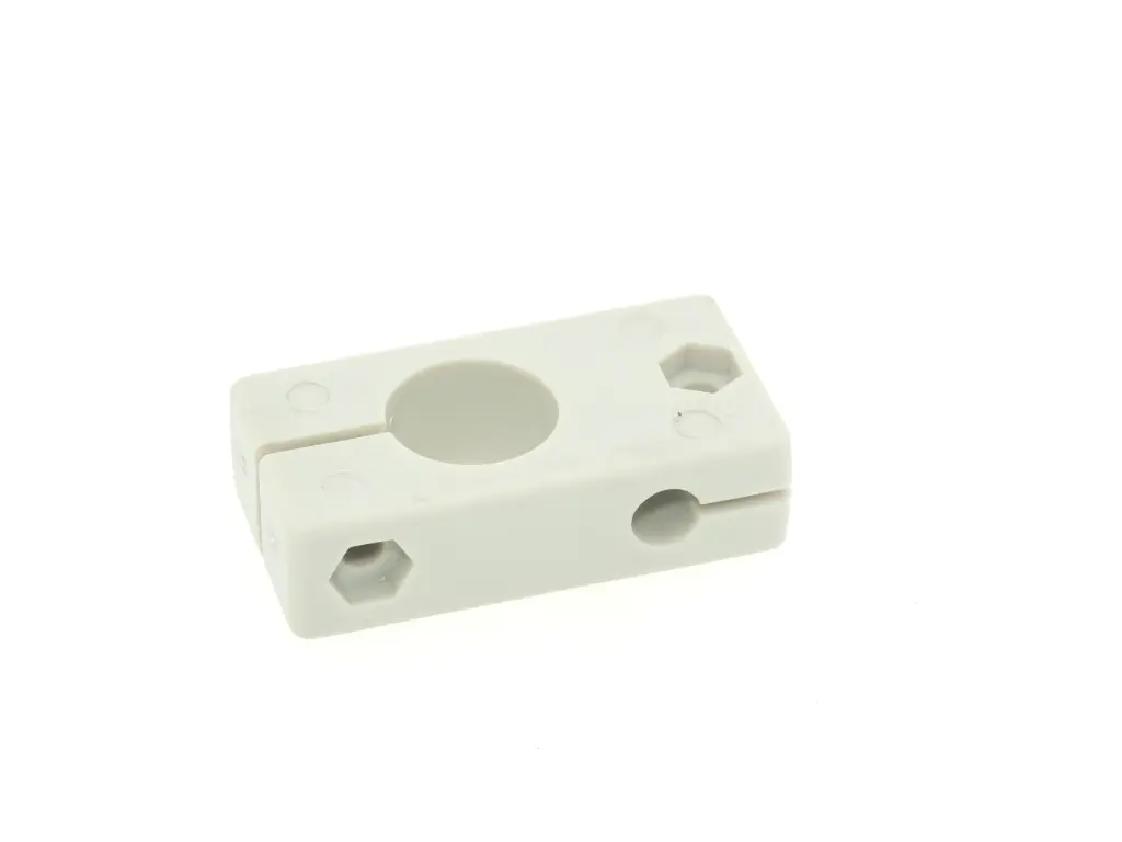 Peça porta cones de 12 agulhas Siruba VC008