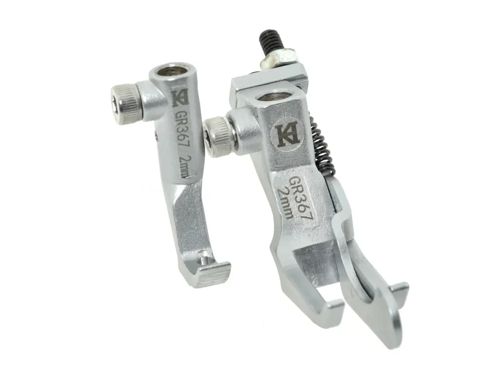 Conjunto de calcador de triplo arrasto com guia direito a 2mm