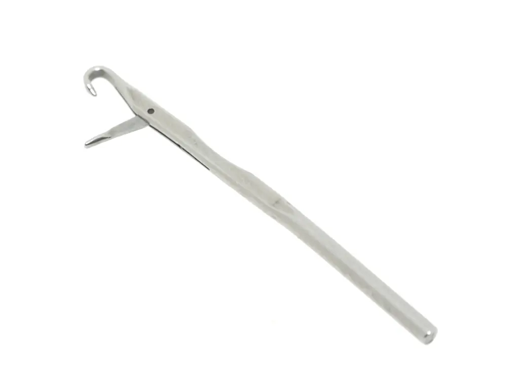 Agulha de barbela Champion AH-187-38  (37,6mm de comprimento)