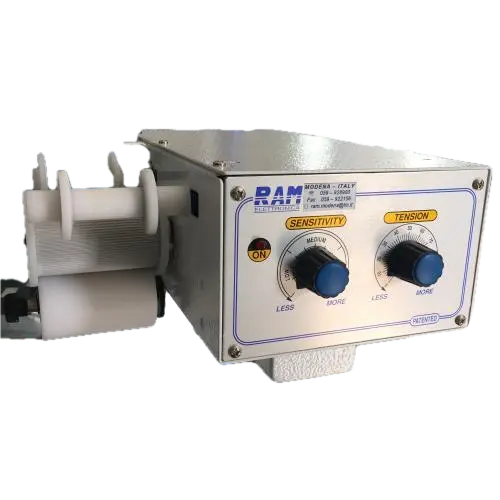 Alimentador MINIRAM 1T / 70 de um programa com ajuste da sensibilidade completo com pedestal