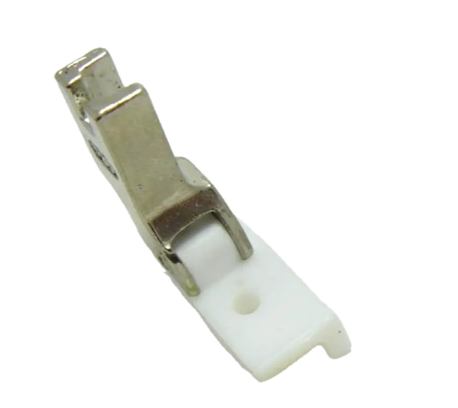 Calcador com tabela lateral em teflon