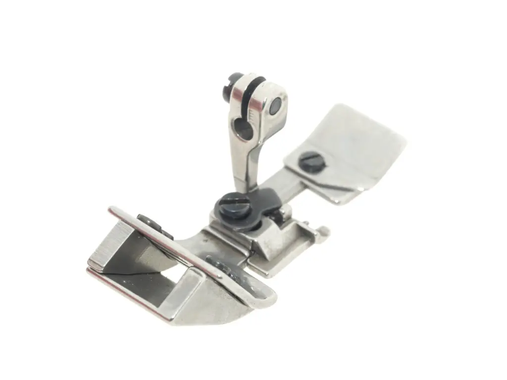 Calcador meter elastico 12mm Yamato 2 agulhas