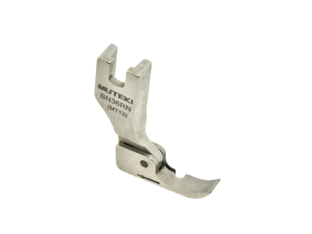 Calcador para maquina PBN (Remate limpo) para fechos direito Muteki