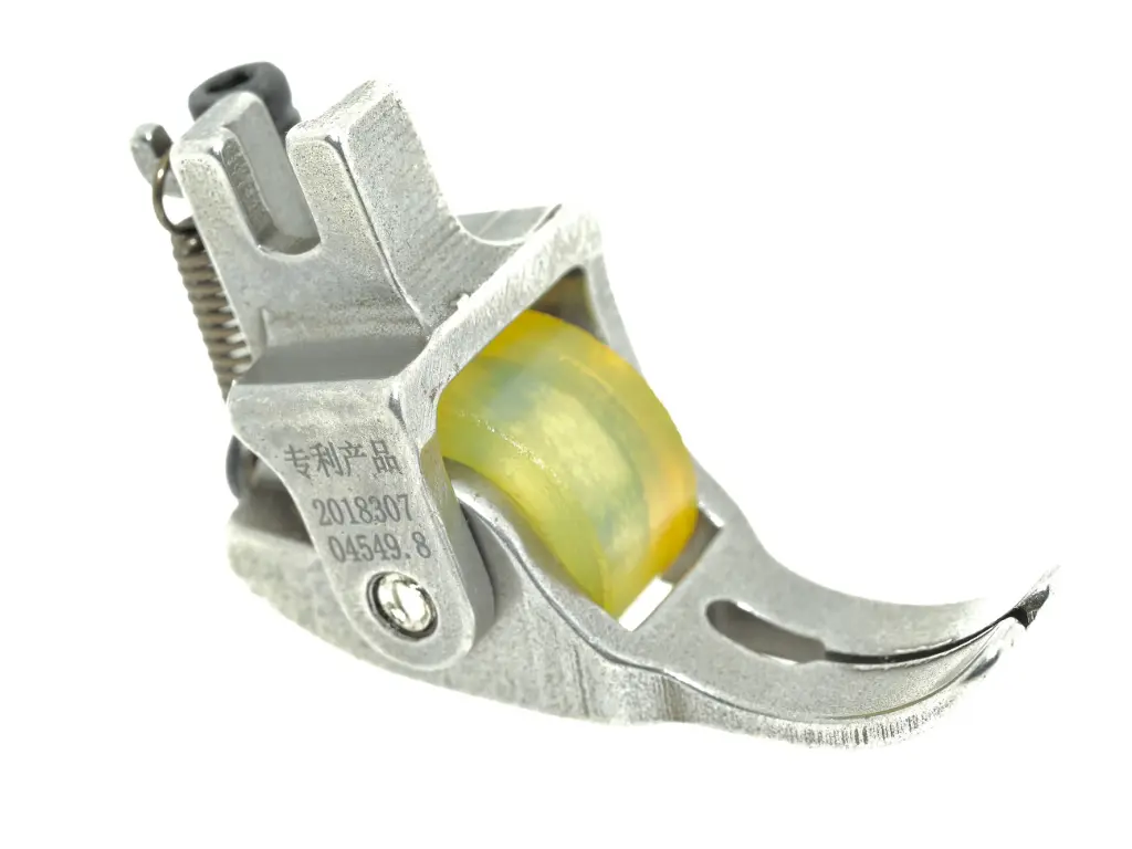 Calcador ponto preso com roldana de borracha = KLY-352H