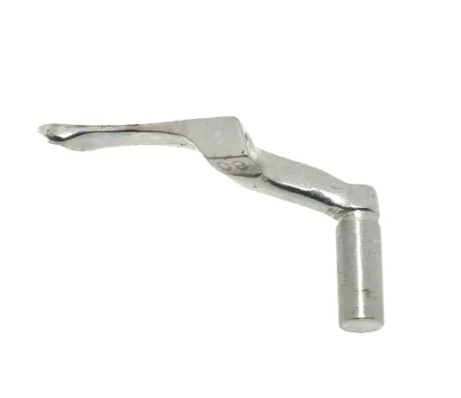 [Lj.118-88005] Laçadeira  /  crochet Corte e cose Sup. Juki (K)