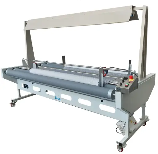 [MMT-2M] Maquina medir malhas / tecidos com régua de corte manual aplicada na maquina, tensão regulavel manualmente rolos de 3300mm - MMT-2M