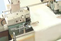 [Pg.E32L-430/516] Maquina de costura corte e cose cabeca esquerda Pegasus E32L-430/516-233-5X5/Z054/Y2196