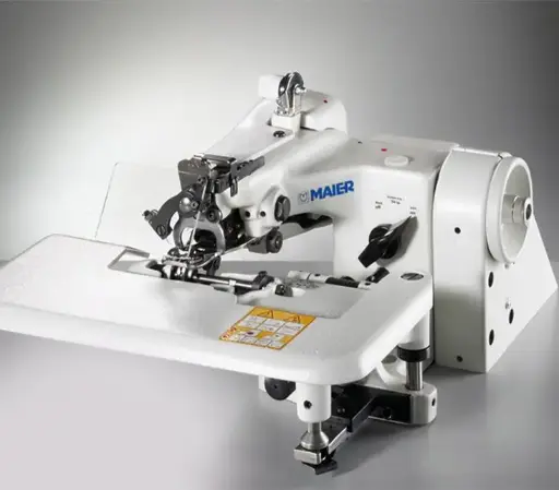 [Mai.221-23/1] Maquina de bainhas invisiveis Maier 221-23/1, com guia para bainhas