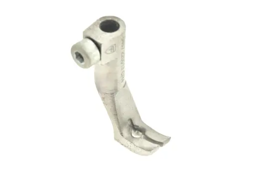 [Ev.0467220013-CR4] Calcador de triplo arrasto 4mm Durkopp 467 / 767 EverPeak